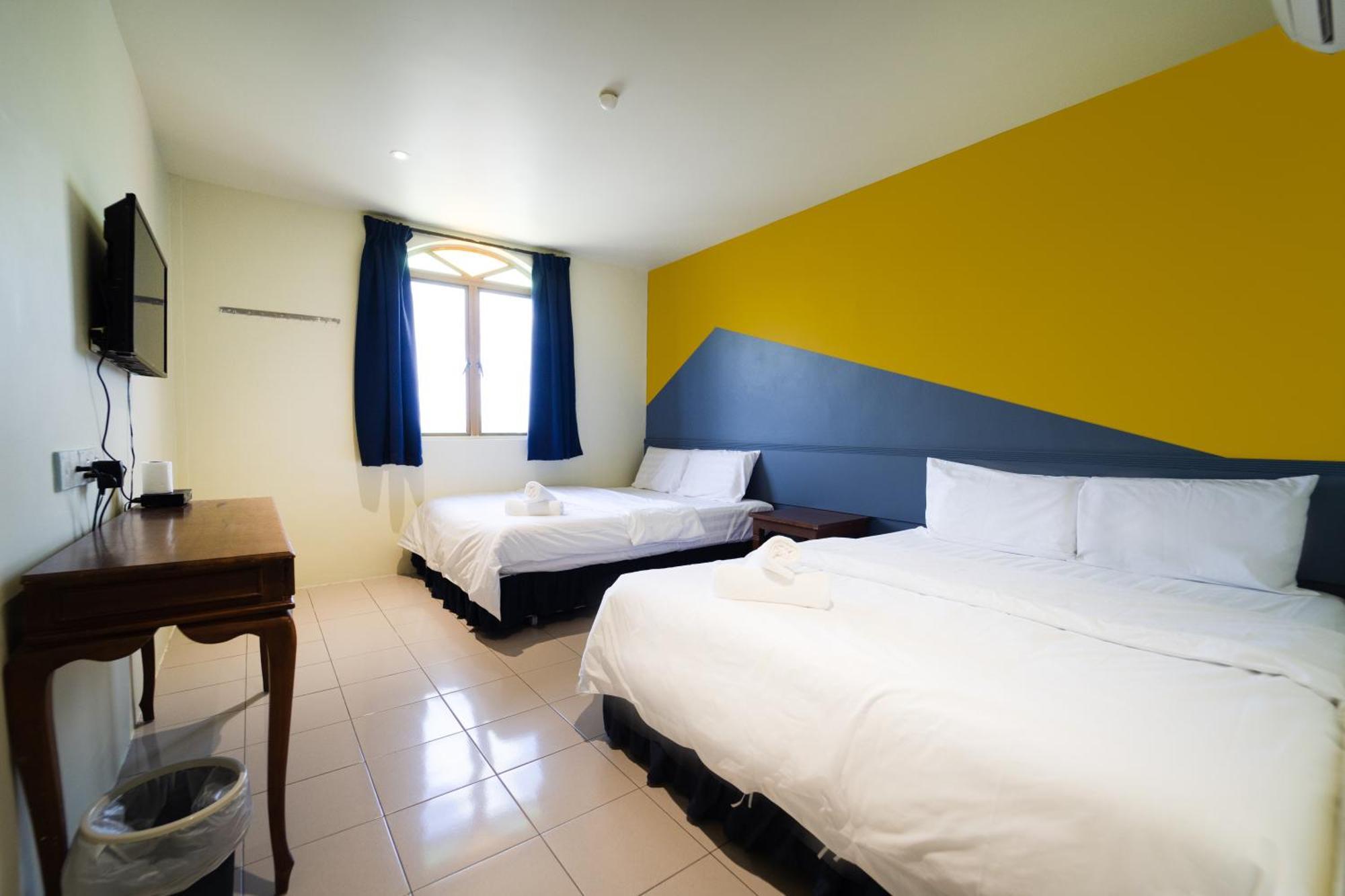 Hotel The Colony By Cactus Dedap 3*
