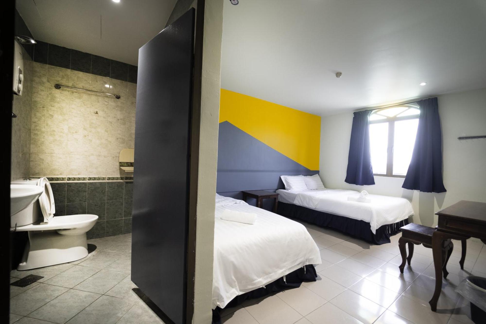 Hotel The Colony By Cactus Dedap 3*